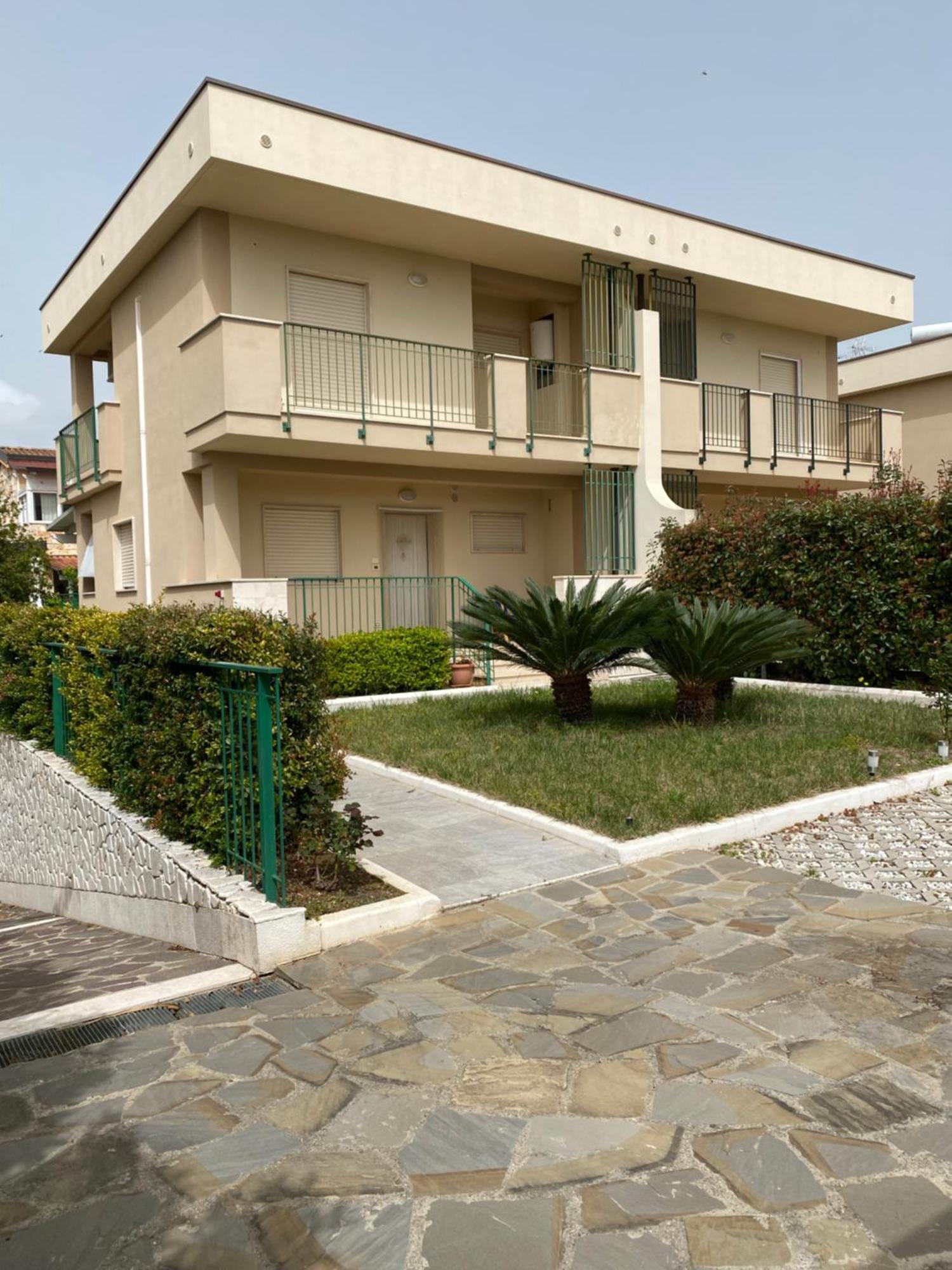 Appartamento In Villa A Policoro Exterior foto
